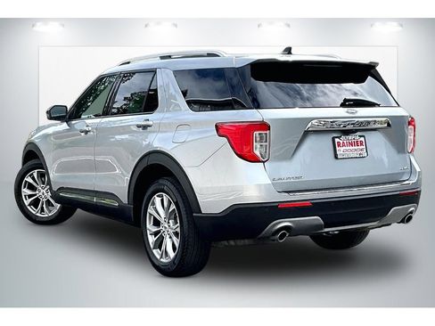 Used 2023 Ford Explorer Limited AWD/4WD image 12