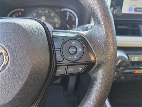 Used 2024 Toyota RAV4 XLE w/ Convenience Package FWD image 15