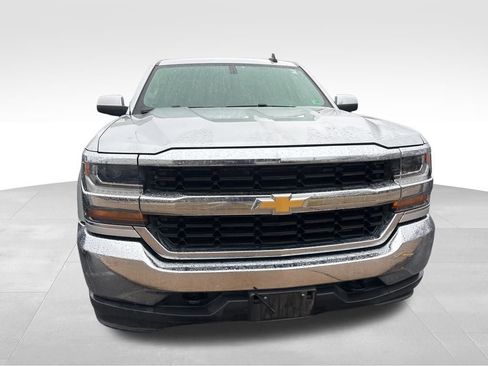 Used 2019 Chevrolet Silverado 1500 LT image 4