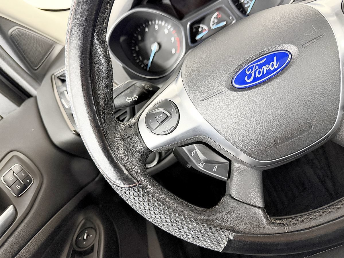 Used 2014 Ford Escape Titanium w/ Equipment Group 401A AWD/4WD image 54