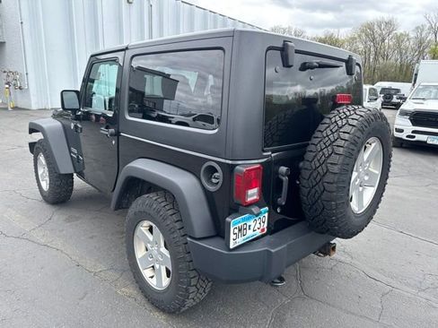 Used 2012 Jeep Wrangler Sport AWD/4WD image 7