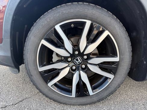 Used 2021 Honda Pilot Elite image 10