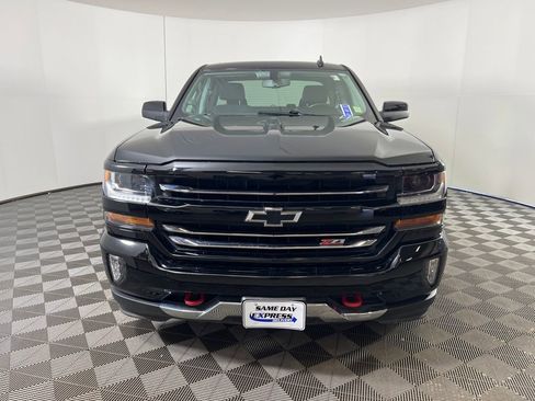 Used 2018 Chevrolet Silverado 1500 LT w/ Redline Edition image 29