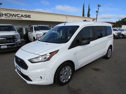 Used 2022 Ford Transit Connect XLT image 4