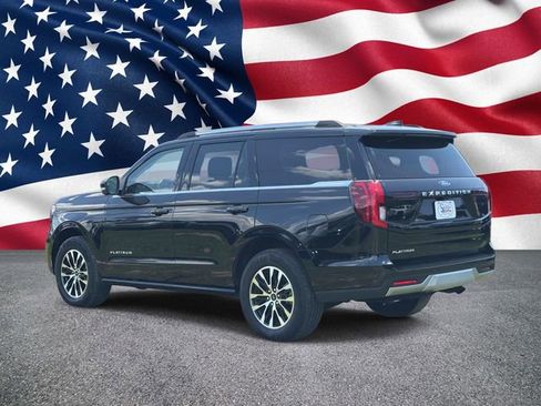 Certified 2025 Ford Expedition Platinum AWD/4WD image 10