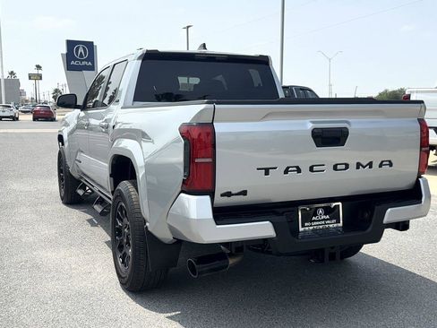 Used 2024 Toyota Tacoma SR5 AWD/4WD image 20