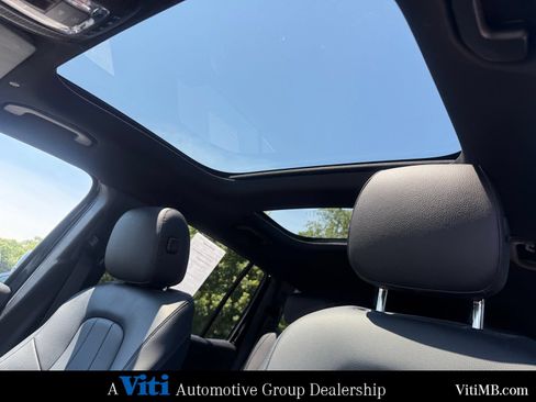 Certified 2022 Mercedes-Benz GLB 250 4MATIC image 19