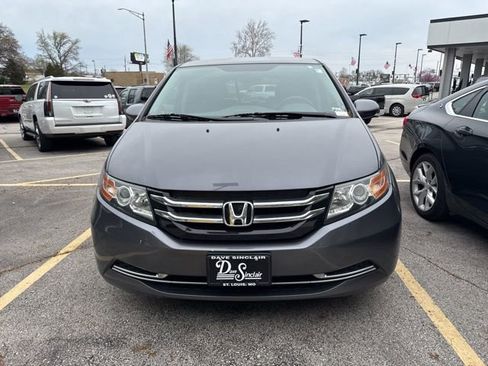 Used 2017 Honda Odyssey SE image 4