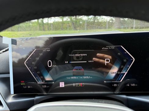 Used 2025 BMW i4 eDrive40 w/ Premium Package RWD image 15