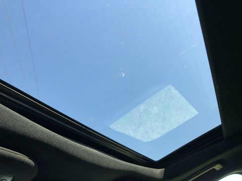 Used 2020 Ford Expedition XLT w/ Equipment Group 202A image 26