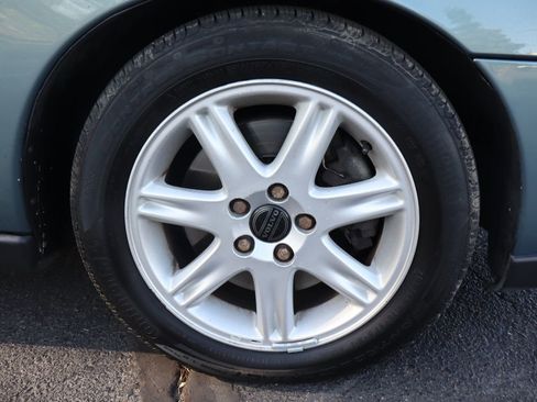 Used 2004 Volvo S60 2.5T image 43