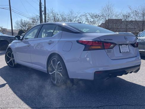 Used 2024 Nissan Altima 2.5 SR image 5