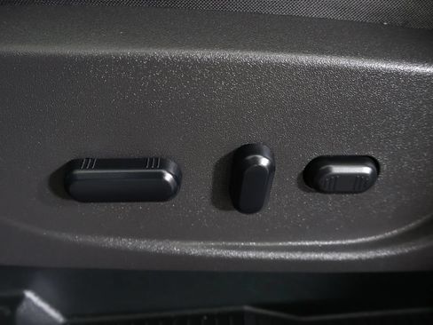 Used 2019 Ford Escape SE FWD image 29
