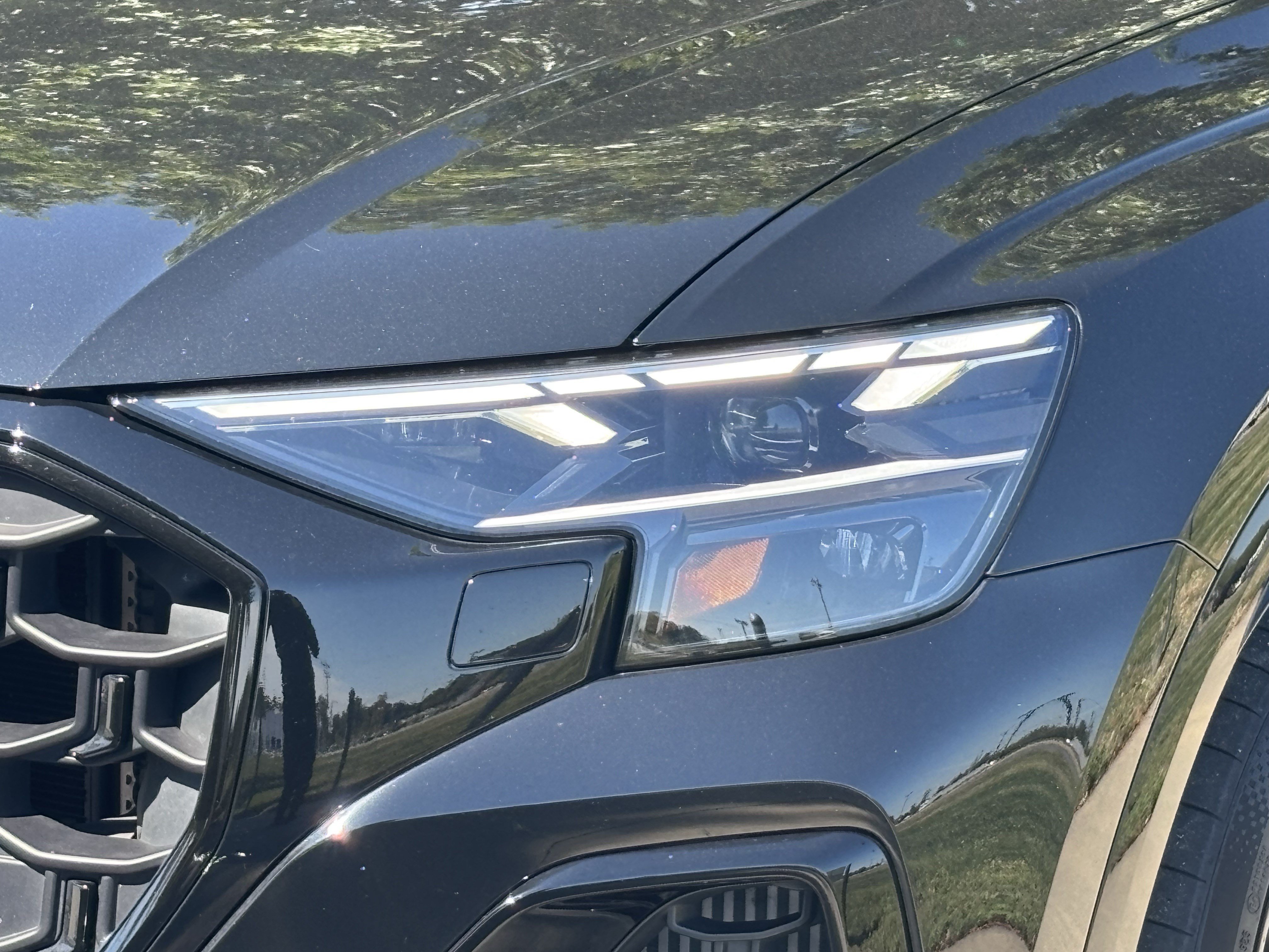 Used 2025 Audi SQ8 Premium Plus AWD/4WD image 7