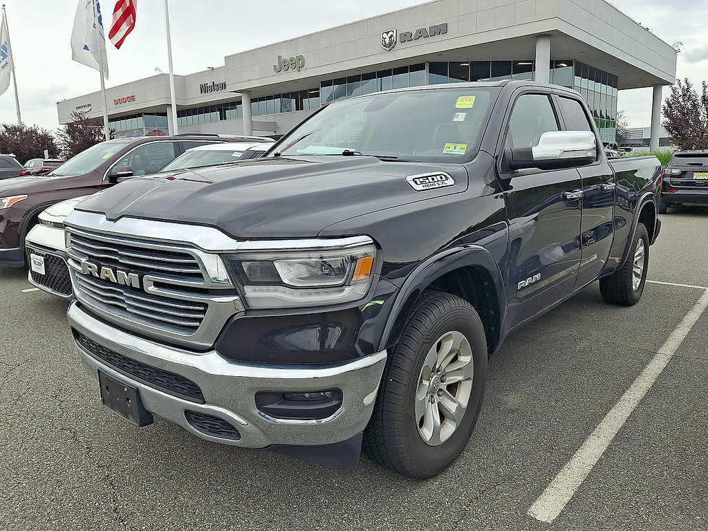 Used 2019 RAM 1500 Laramie AWD/4WD image 2