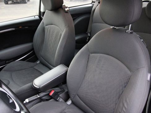 Used 2010 MINI Cooper S image 13