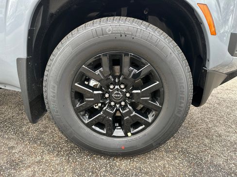 New 2026 Nissan Frontier SV w/ SV Convenience Package image 12