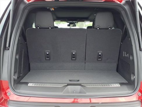 New 2026 Chevrolet Tahoe Premier w/ Sun And Tow Package RWD image 9