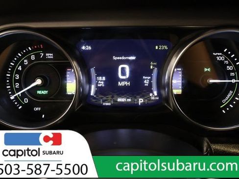 Used 2022 Jeep Wrangler Unlimited Rubicon 4xe w/ Cold Weather Group AWD/4WD image 19