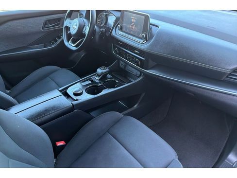 Used 2023 Nissan Rogue S AWD/4WD image 17