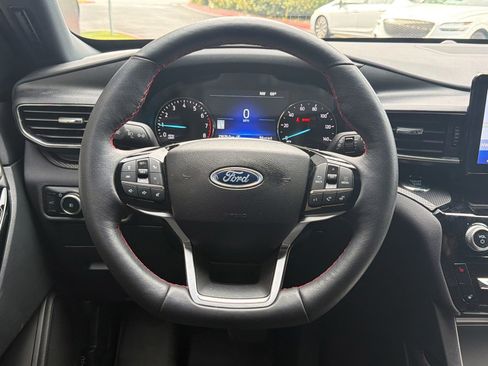 Used 2023 Ford Explorer ST-Line w/ Class IV Trailer Tow Package AWD/4WD image 17
