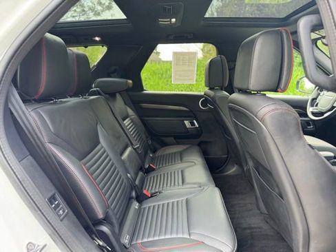 Used 2019 Land Rover Discovery HSE Luxury AWD/4WD image 17