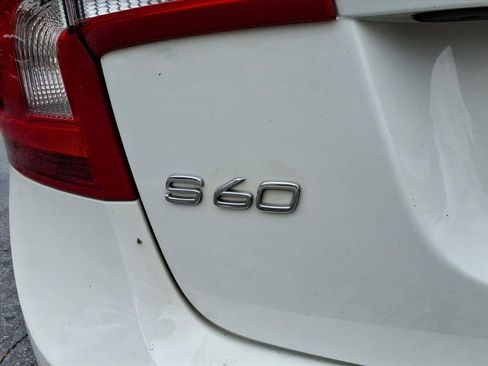 Used 2013 Volvo S60 T5 AWD/4WD image 5