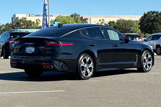 Used 2020 Kia Stinger GT-Line RWD image 4