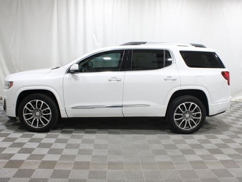 Used 2023 GMC Acadia Denali AWD/4WD image 38