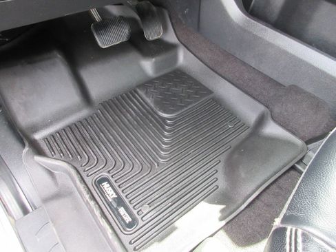 Used 2020 Ford F150 Lariat w/ Equipment Group 502A Luxury AWD/4WD image 29