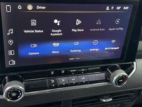 Used 2024 Chevrolet Colorado W/T w/ Safety Package image 27