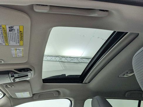 Certified 2025 Subaru Outback Premium image 15