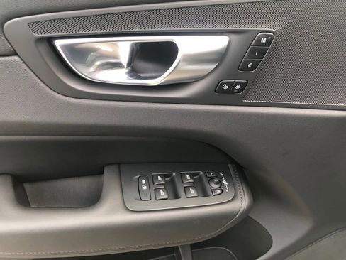 Used 2025 Volvo XC60 T8 Plus w/ Protection Package Premier image 12