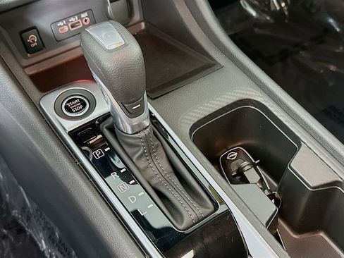 Certified 2025 Nissan Sentra SV FWD image 23