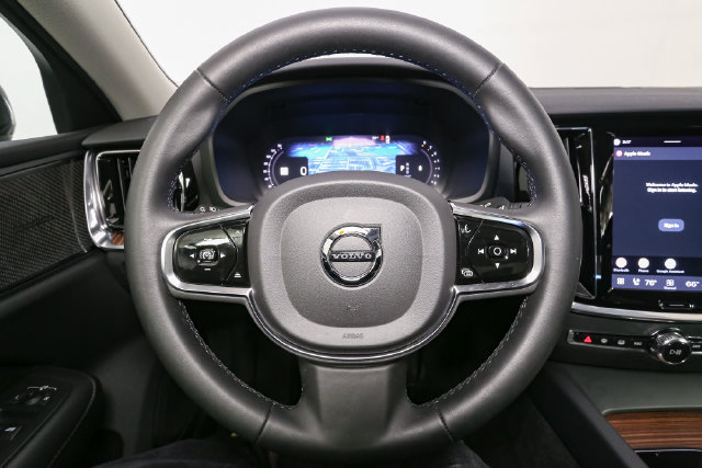 Used 2024 Volvo S60 B5 Plus w/ Climate Package AWD/4WD image 31