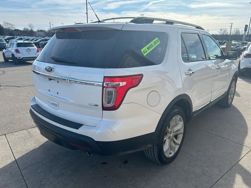Used 2014 Ford Explorer XLT w/ Equipment Group 202A image 5