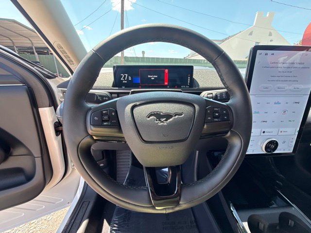 Used 2023 Ford Mustang Mach-E Select w/ Comfort Package Lite RWD image 8