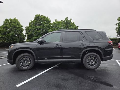 New 2026 Honda Pilot TrailSport image 15