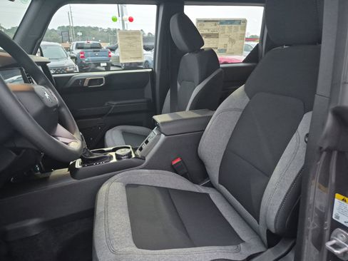 New 2025 Ford Bronco 4-Door w/ Sasquatch Package image 10
