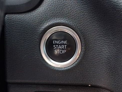 Used 2024 Toyota Tundra SR5 w/ SR5 Convenience Package AWD/4WD image 17