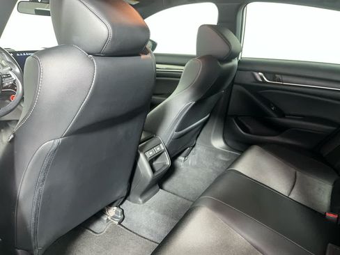 Used 2021 Honda Accord Sport image 25