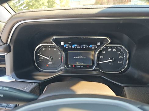 Used 2021 GMC Yukon XL Denali w/ Denali Ultimate Package image 2