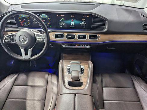 Used 2020 Mercedes-Benz GLE 350 w/ 3rd Row Seat Package image 6