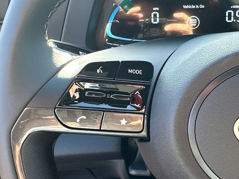 New 2025 Hyundai Elantra Sport image 24