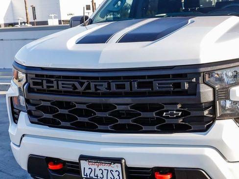 Used 2023 Chevrolet Silverado 1500 Custom w/ Rally Edition AWD/4WD image 5