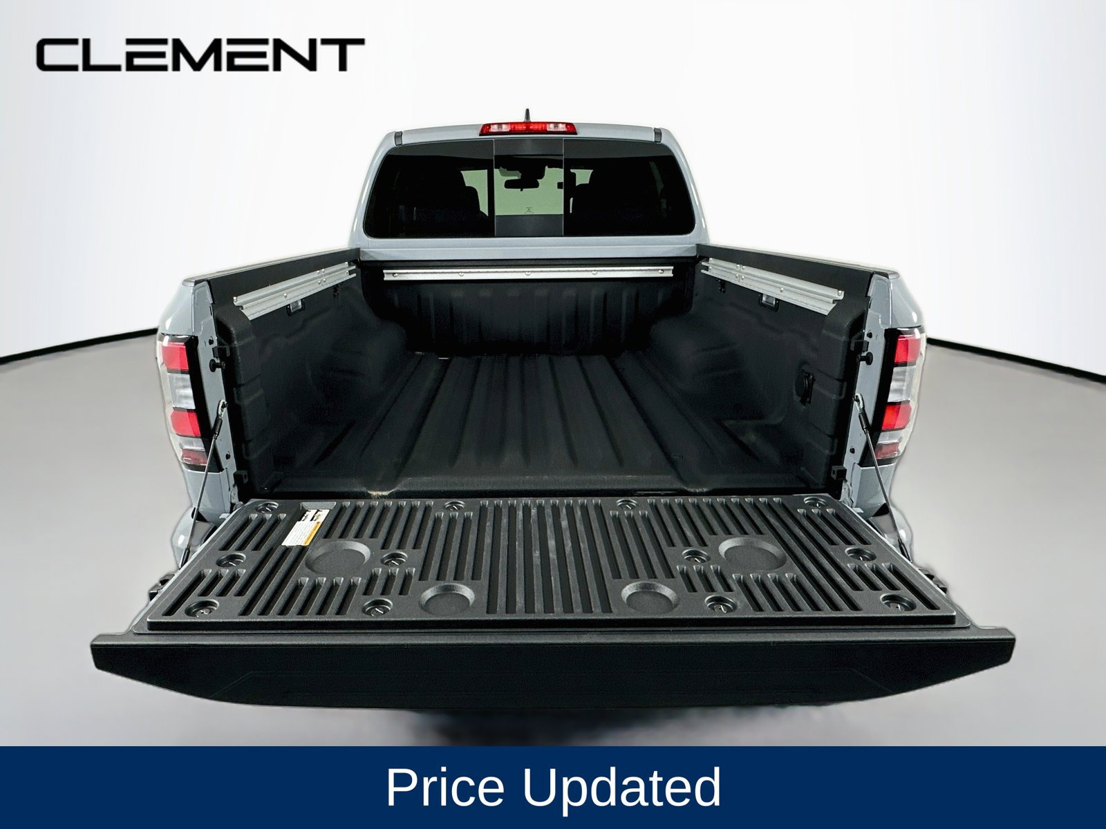 Used 2026 Nissan Frontier Pro-X w/ Pro-X Convenience Package RWD image 10
