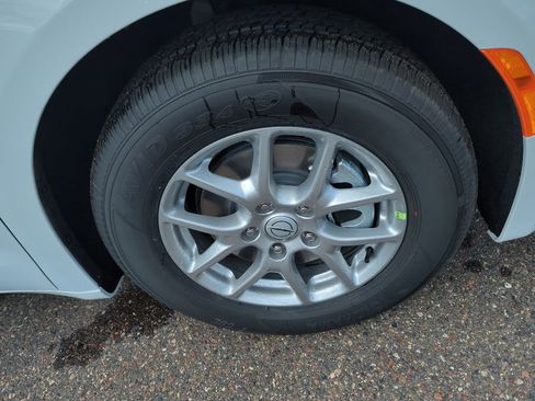 New 2026 Chrysler Voyager LX FWD image 9