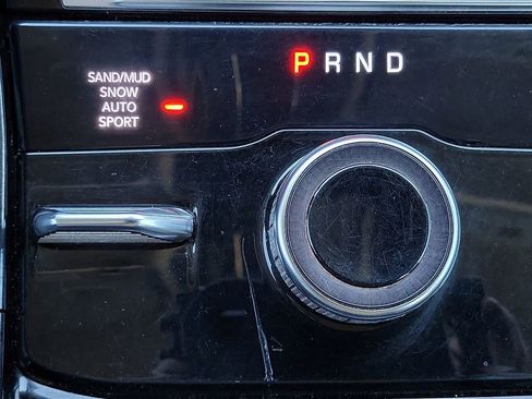 Used 2023 Jeep Grand Cherokee L Limited w/ Luxury Tech Group II image 15