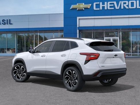New 2026 Chevrolet Trax RS FWD image 3