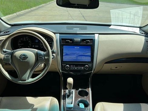 Used 2015 Nissan Altima 2.5 SL w/ Moonroof Package FWD image 23